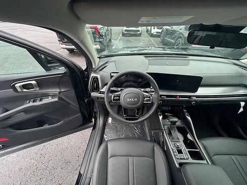 New 2025 Kia Sorento S w/ Panoramic Sunroof Package AWD/4WD image 23