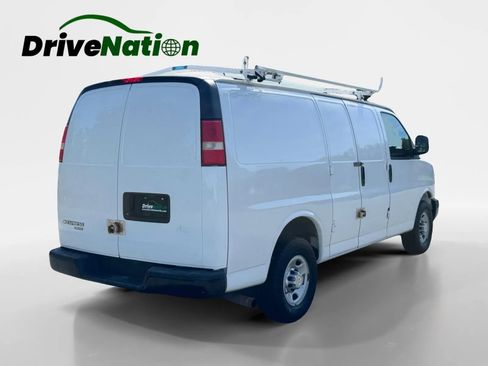 Used 2013 Chevrolet Express 3500 image 5