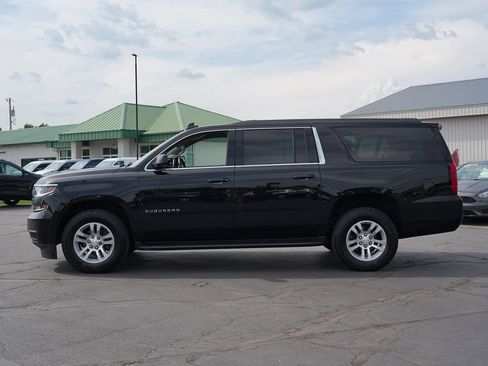 Used 2020 Chevrolet Suburban LS w/ Skid Plate Package AWD/4WD image 6