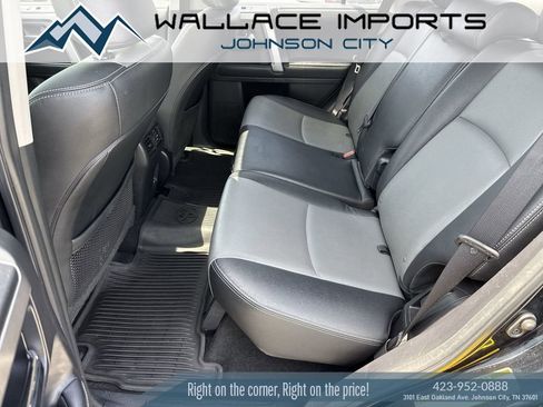 Used 2020 Toyota 4Runner SR5 Premium w/ Moonroof Package AWD/4WD image 38