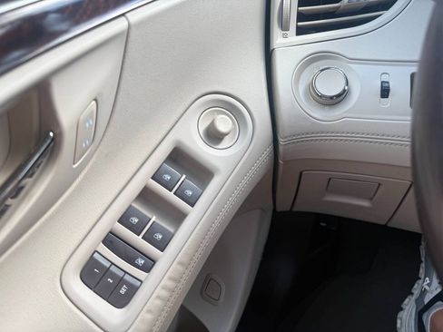 Used 2015 Buick LaCrosse Leather FWD image 17