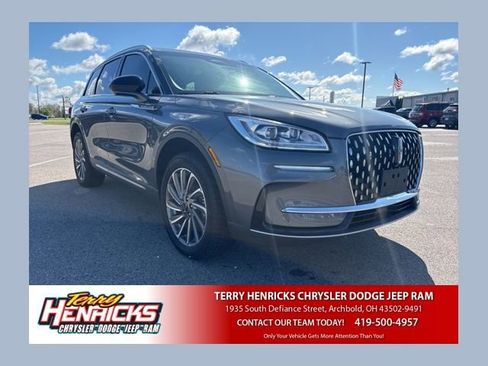 Used 2023 Lincoln Corsair Reserve AWD/4WD image 1