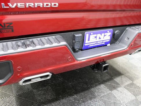 Used 2024 Chevrolet Silverado 1500 High Country w/ High Country Premium Package AWD/4WD image 51