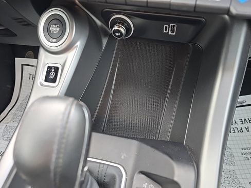 Certified 2024 Dodge Hornet GT image 34