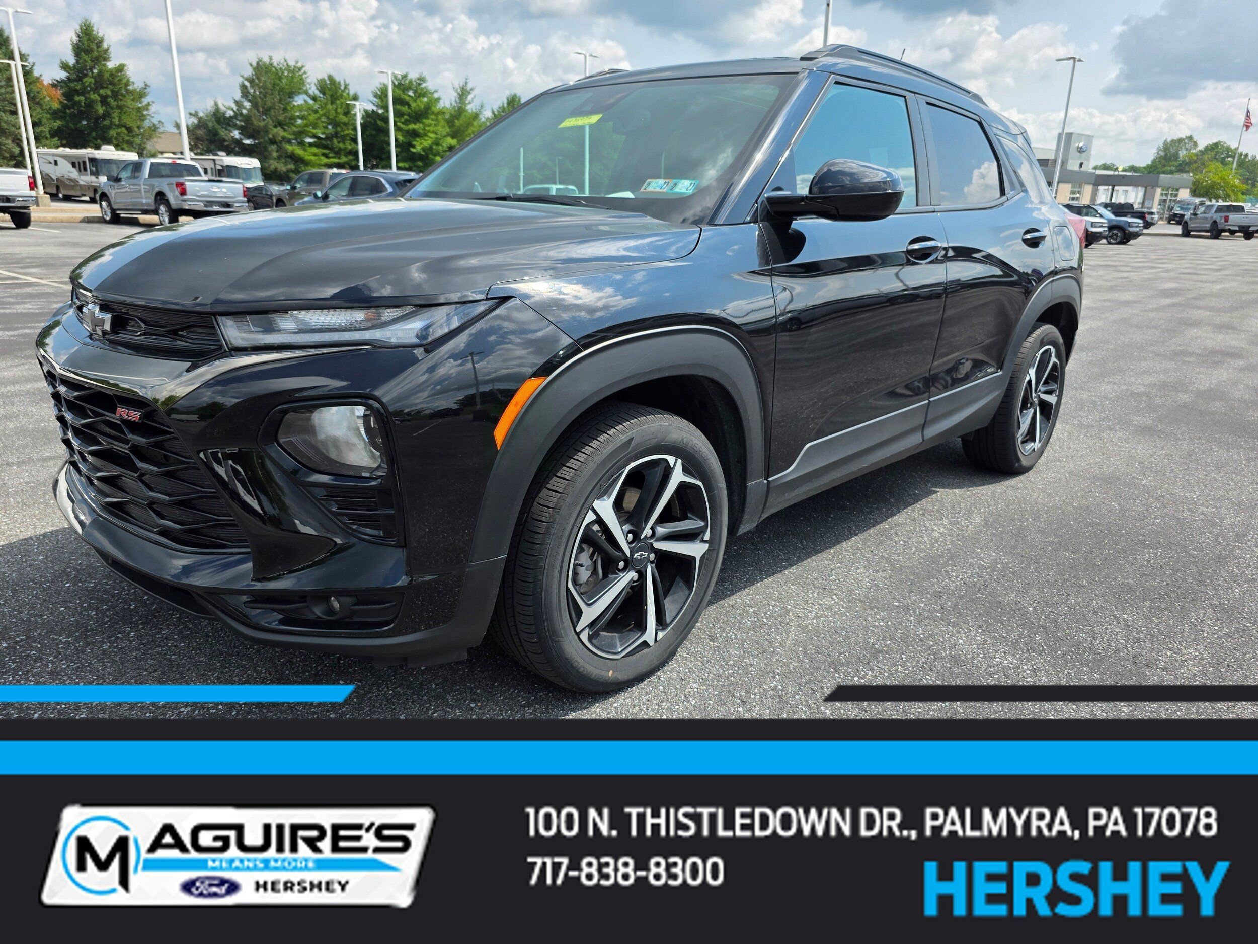 Used 2023 Chevrolet TrailBlazer RS w/ Sun and Liftgate Package AWD/4WD image 1