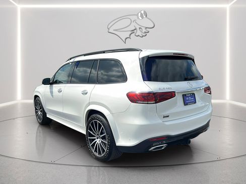 Used 2022 Mercedes-Benz GLS 450 4MATIC image 3