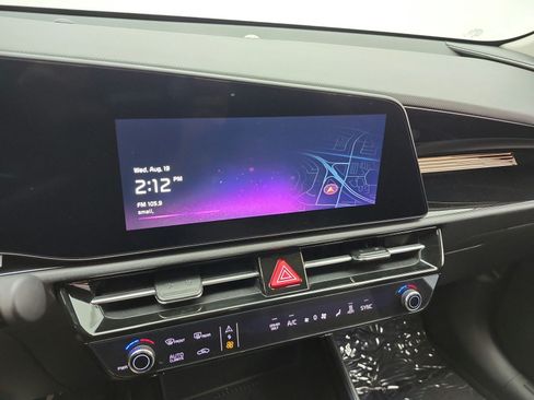 Used 2024 Kia Niro Wind FWD image 10