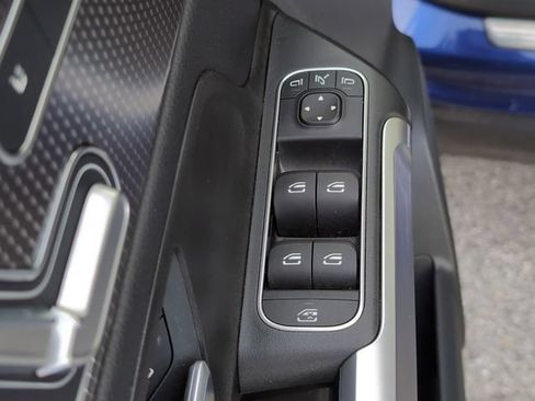 Used 2022 Mercedes-Benz GLB 250 image 16