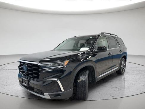 Used 2023 Honda Pilot Touring image 35