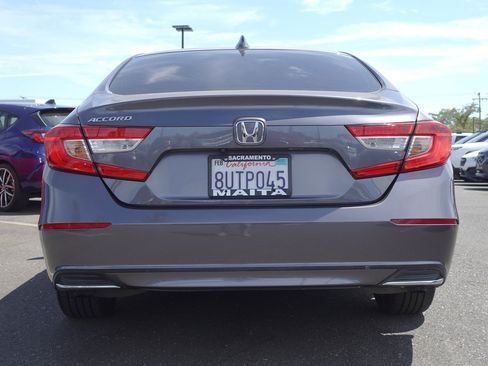 Used 2021 Honda Accord LX image 6