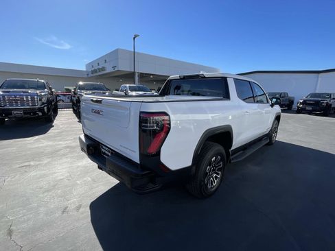 New 2026 GMC Sierra EV Elevation image 5