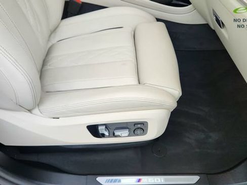 Used 2026 BMW X7 M60i AWD/4WD image 21
