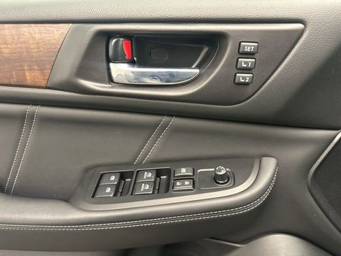 Used 2019 Subaru Outback 2.5i Limited w/ Popular Package #2 image 26