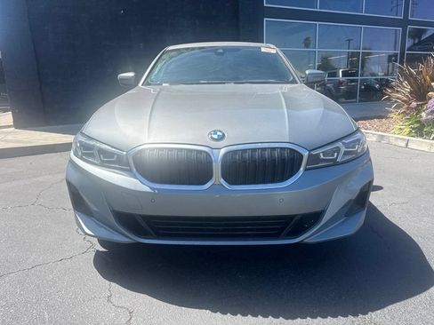 Used 2023 BMW 330i Sedan w/ Premium Package RWD image 10