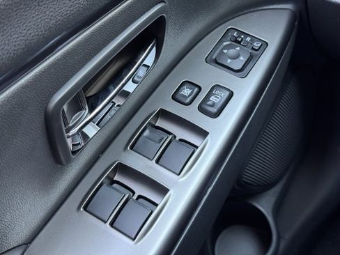 New 2025 Mitsubishi Outlander Sport AWD image 19