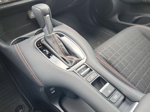 Used 2024 Honda HR-V Sport image 25