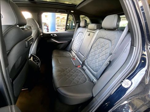 Used 2023 BMW X5 sDrive40i w/ M Sport Package image 19
