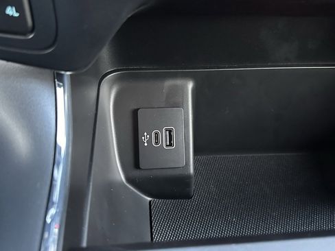 New 2025 Ford F150 XLT w/ Equipment Group 302A MID image 29