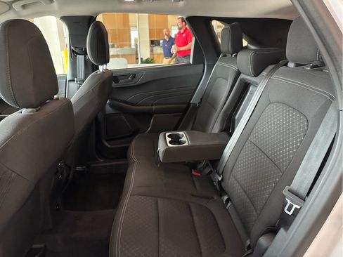 Used 2024 Ford Escape Active AWD/4WD image 31