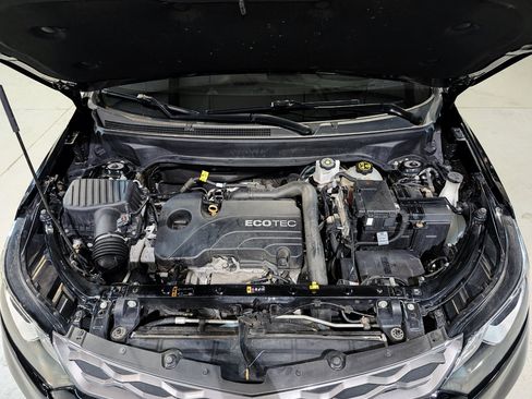 Used 2020 Chevrolet Equinox LS image 48