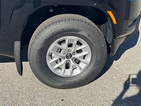 New 2026 Nissan Frontier S image 11