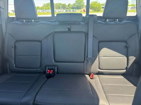 Used 2026 Chevrolet Silverado 3500 LT w/ All Star Edition AWD/4WD image 18