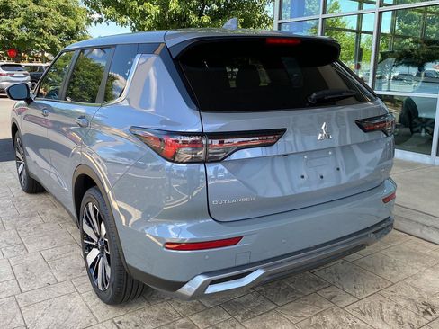 New 2026 Mitsubishi Outlander SE AWD/4WD image 5