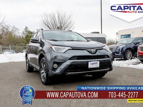Used 2017 Toyota RAV4 XLE image 1