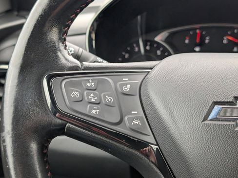 Used 2022 Chevrolet Equinox RS w/ Infotainment Package image 25