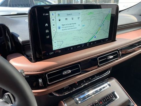 New 2026 Lincoln Aviator Reserve AWD/4WD image 29