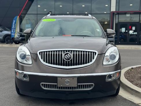 Used 2010 Buick Enclave CXL image 7