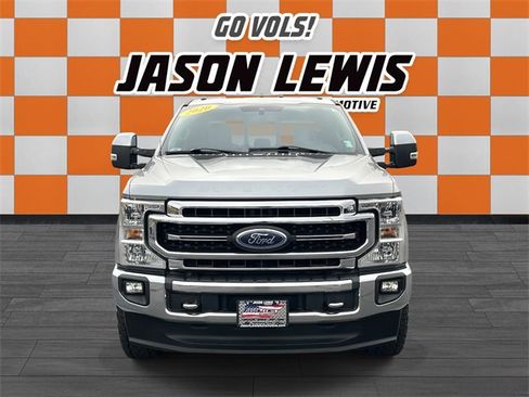 Used 2020 Ford F250 Lariat w/ Chrome Package image 9