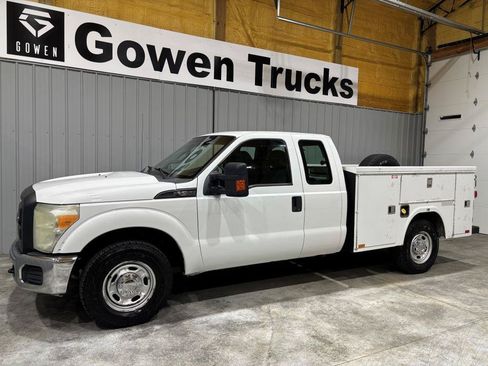 Used 2013 Ford F250 XL w/ PWR Equipment Group RWD image 4