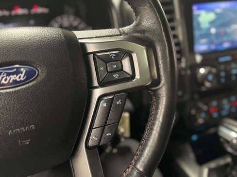 Used 2019 Ford F150 XLT w/ Equipment Group 302A Luxury AWD/4WD image 32