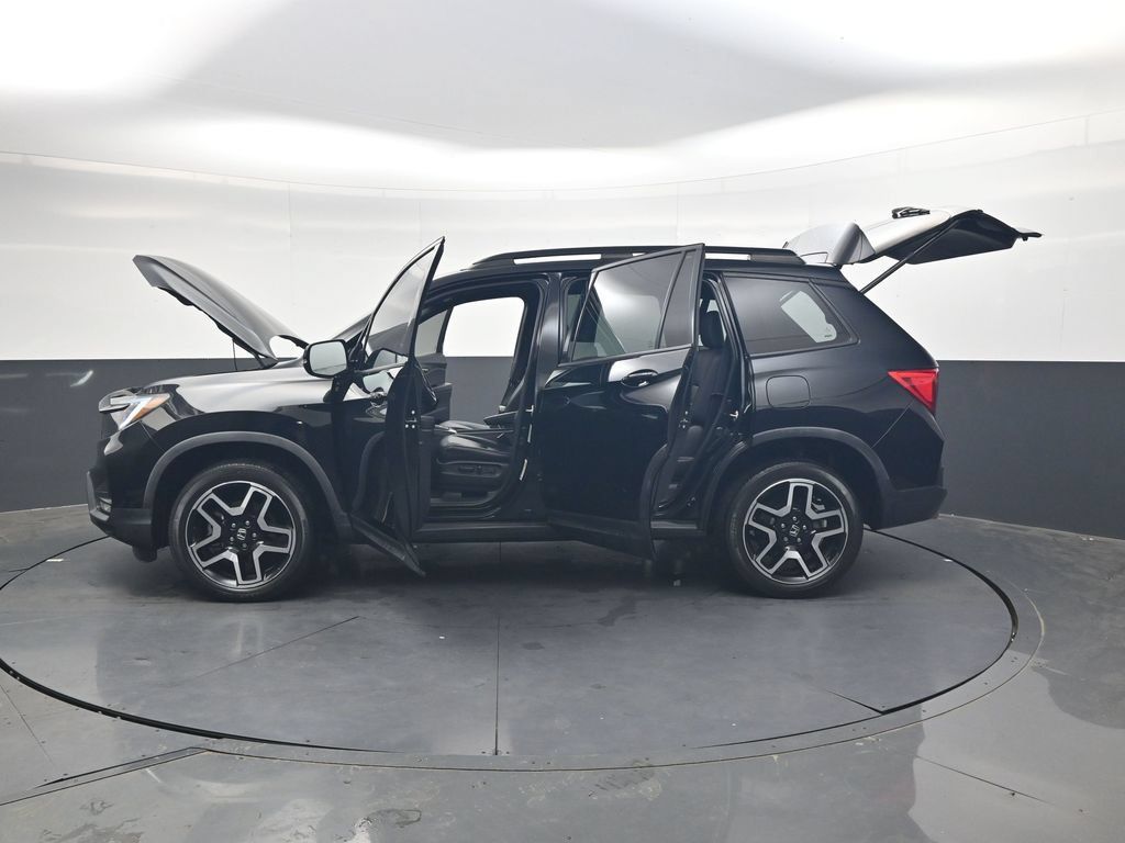 Used 2023 Honda Passport Elite image 36