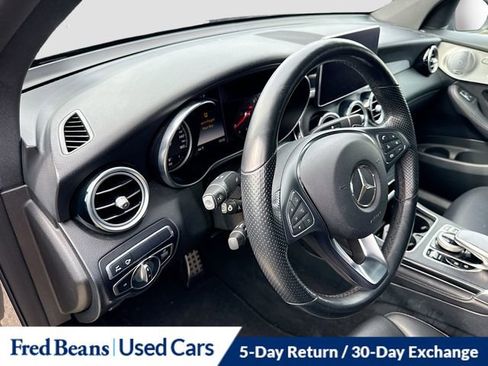 Used 2019 Mercedes-Benz GLC 300 4MATIC Coupe image 10