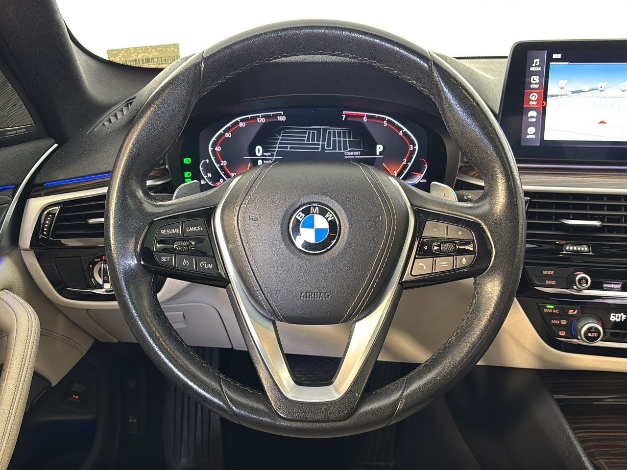 Used 2023 BMW 530i w/ Premium Package RWD image 10