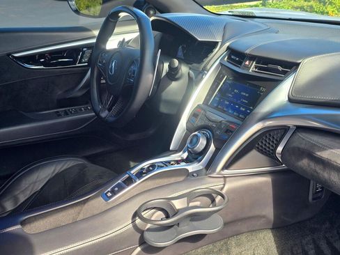 Used 2017 Acura NSX AWD/4WD image 16