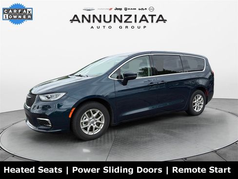 Certified 2023 Chrysler Pacifica Touring-L image 1