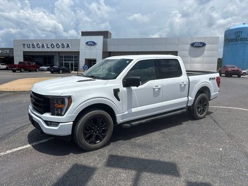 Used 2022 Ford F150 XLT w/ Equipment Group 302A High AWD/4WD image 4