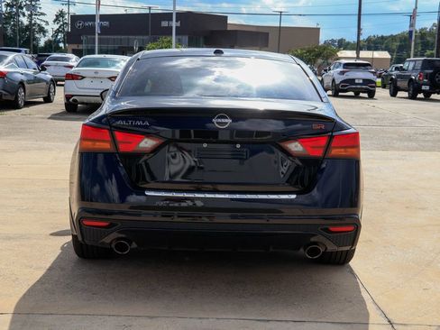 Used 2023 Nissan Altima 2.5 SR FWD image 19
