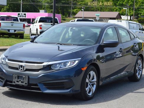 Used 2017 Honda Civic LX image 1