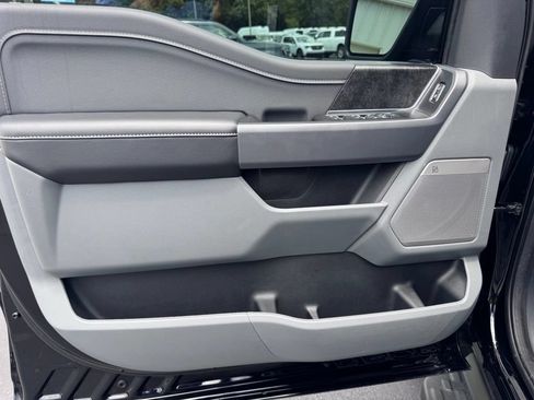 Used 2025 Ford F150 Lightning Flash AWD/4WD image 22