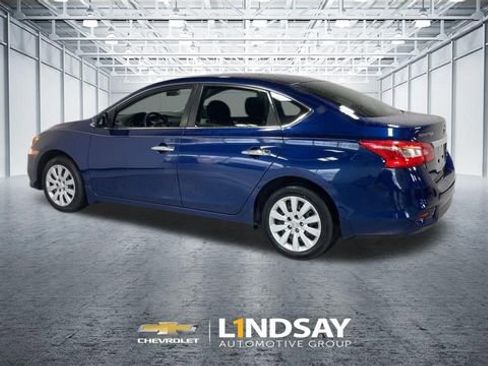 Used 2019 Nissan Sentra S image 7