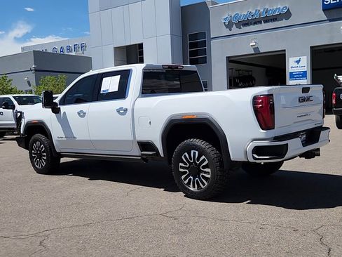 Used 2024 GMC Sierra 3500 Denali Ultimate AWD/4WD image 22