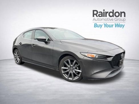 Used 2021 MAZDA MAZDA3 s image 1