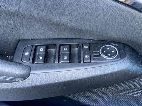 Certified 2023 Kia Seltos S w/ Navigation Package image 17