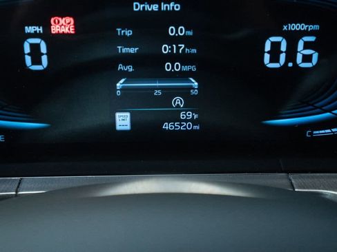 Used 2025 Kia Telluride S AWD/4WD image 17