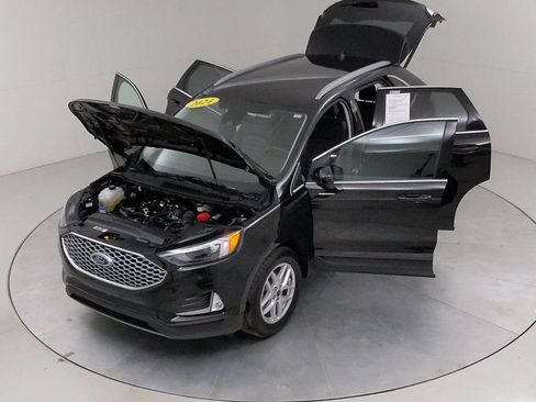 Certified 2024 Ford Edge SEL w/ Convenience Package AWD/4WD image 38
