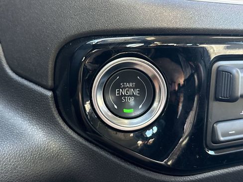 Certified 2025 Chevrolet Silverado 1500 LT w/ Z71 Off-Road Package image 20